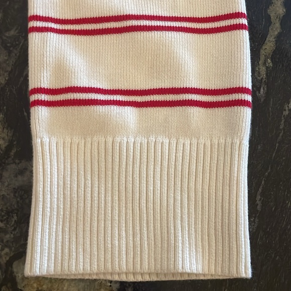 Sweater by Lake - Picture 6 of 6